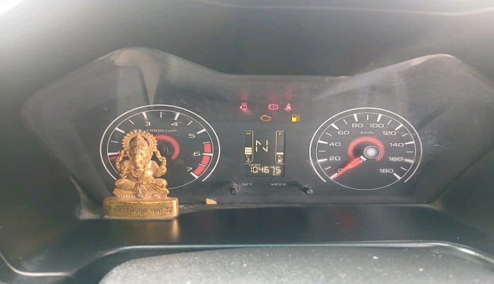 2018 Mahindra KUV 100 NXT K4+ P 6 STR, Petrol, Manual, 1,04,675 km, interior