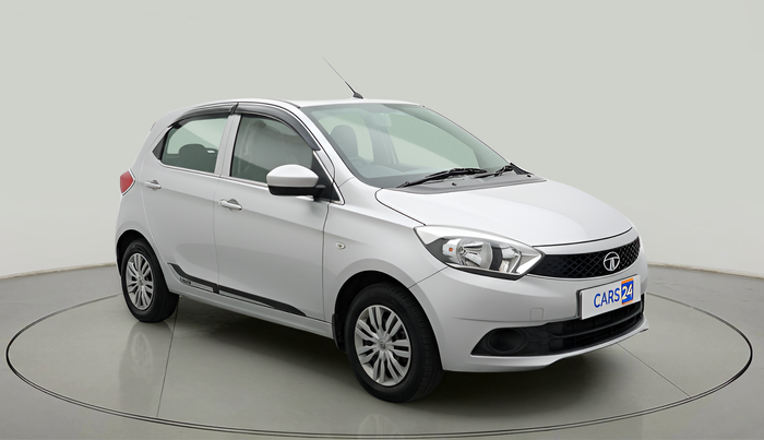 2018 Tata Tiago XT PETROL, Petrol, Manual, 1,35,932 km, exterior
