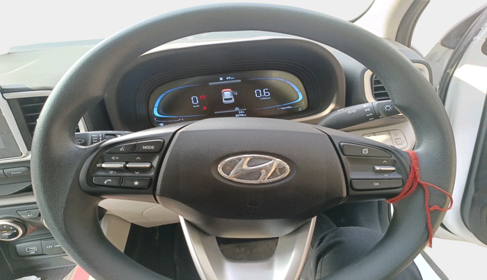 2025 Hyundai VENUE S(O) 1.2, Petrol, Manual, 8,598 km, interior