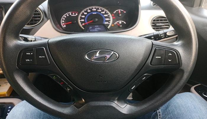 2018 Hyundai Grand i10 SPORTZ AT 1.2 KAPPA VTVT, Petrol, Automatic, 55,335 km, interior