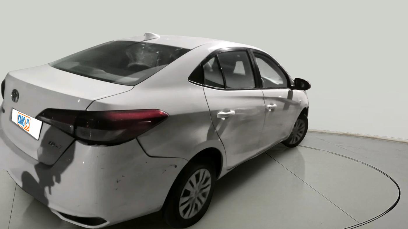 2018 Toyota YARIS J CVT, Petrol, Automatic, 1,34,529 km, exterior