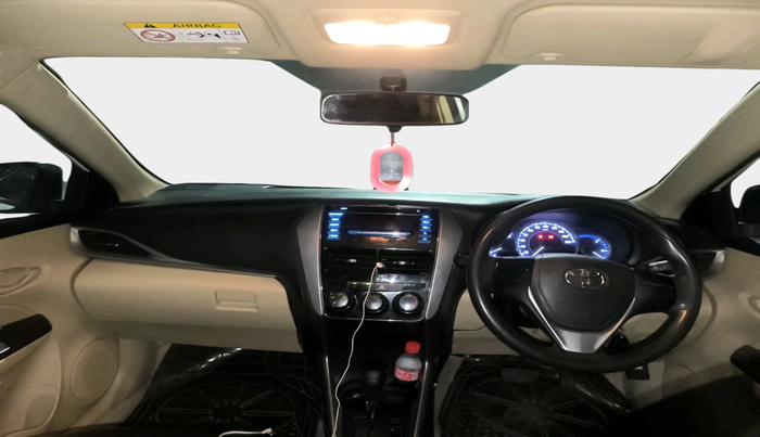 2018 Toyota YARIS J CVT, Petrol, Automatic, 1,34,529 km, interior