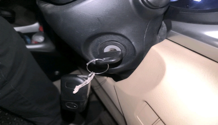 2018 Toyota YARIS J CVT, Petrol, Automatic, 1,34,529 km, interior