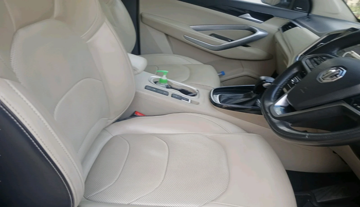 2022 MG HECTOR SHARP 1.5 PETROL CVT, Petrol, Automatic, 52,465 km, interior