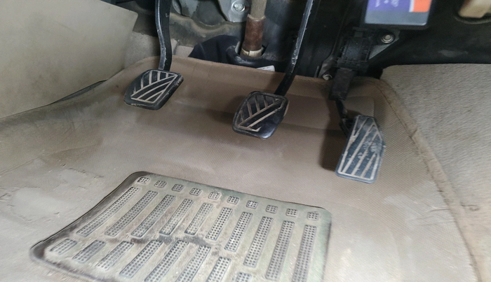 2017 Maruti Dzire VDI, Diesel, Manual, 1,99,136 km, interior