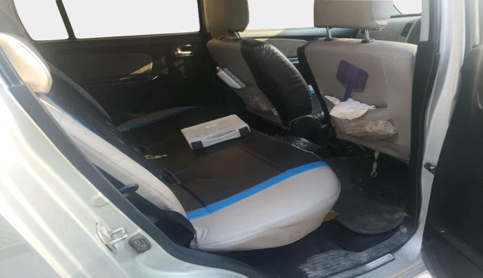 2013 Maruti Wagon R 1.0 LXI, Petrol, Manual, 52,582 km, interior