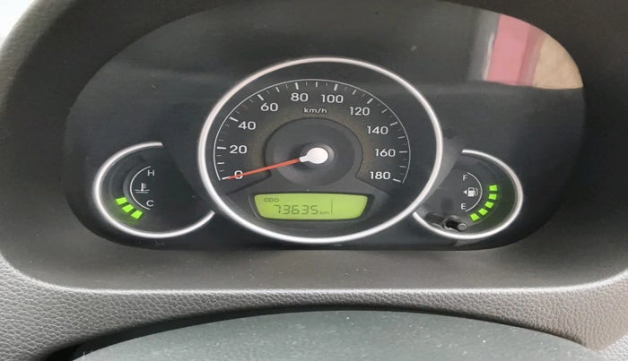 2015 Hyundai Eon MAGNA +, Petrol, Manual, 73,635 km, interior