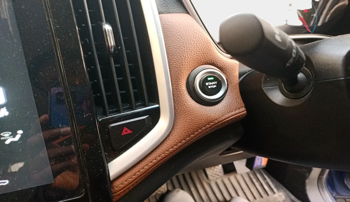 2021 MG HECTOR PLUS SHARP 1.5 PETROL TURBO HYBRID MT 6-STR, Petrol, Manual, 86,305 km, interior