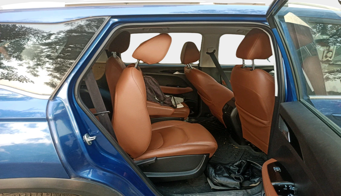 2021 MG HECTOR PLUS SHARP 1.5 PETROL TURBO HYBRID MT 6-STR, Petrol, Manual, 86,305 km, interior