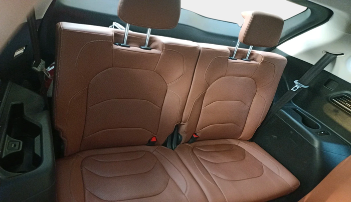 2021 MG HECTOR PLUS SHARP 1.5 PETROL TURBO HYBRID MT 6-STR, Petrol, Manual, 86,305 km, interior