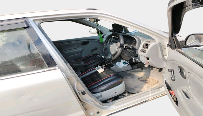 2012 Maruti Alto K10 LXI, Petrol, Manual, 85,463 km, interior