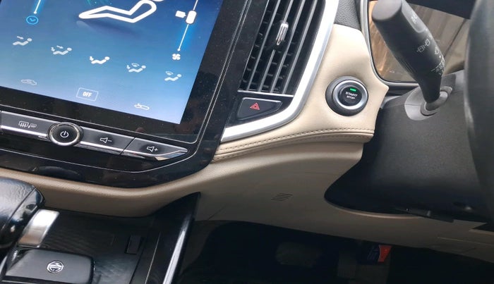 2022 MG HECTOR SHARP 1.5 PETROL CVT, Petrol, Automatic, 36,687 km, interior