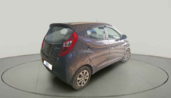 2016 Hyundai Eon MAGNA +, Petrol, Manual, 1,56,202 km, exterior
