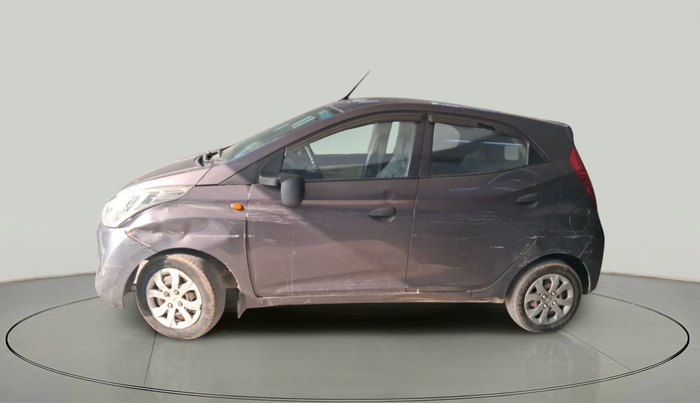 2016 Hyundai Eon MAGNA +, Petrol, Manual, 1,56,202 km, exterior