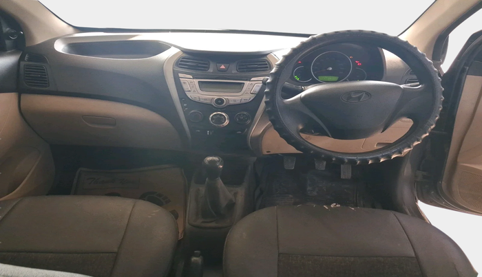 2016 Hyundai Eon MAGNA +, Petrol, Manual, 1,56,202 km, interior