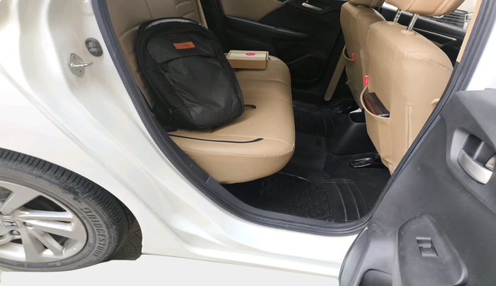 2017 Honda Jazz 1.2L I-VTEC V AT, Petrol, Automatic, 27,129 km, interior