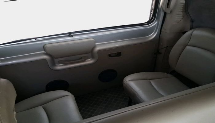 2017 Mahindra Scorpio S6 PLUS 1.99 INTELLI-HYBRID, Diesel, Manual, 98,577 km, interior