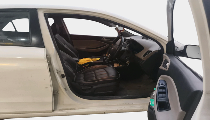 2015 Hyundai Elite i20 MAGNA 1.2, Petrol, Manual, 1,10,610 km, interior