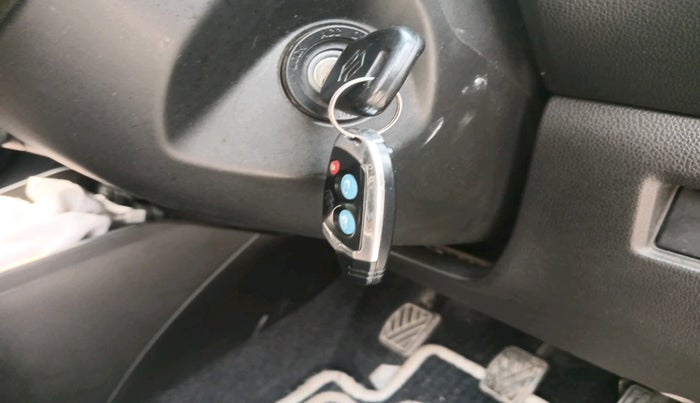 2018 Maruti Swift LXI, Petrol, Manual, 44,225 km, interior