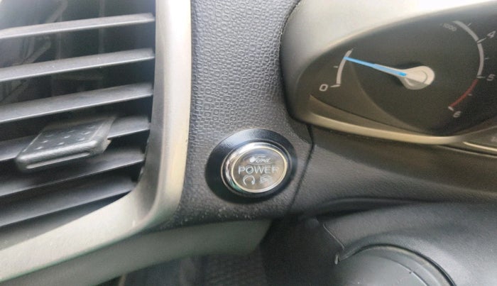 2017 Ford Ecosport TITANIUM 1.5L DIESEL, Diesel, Manual, 1,01,964 km, interior