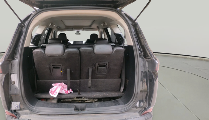 2022 Tata Safari XT PLUS DARK EDITION, Diesel, Manual, 96,760 km, exterior