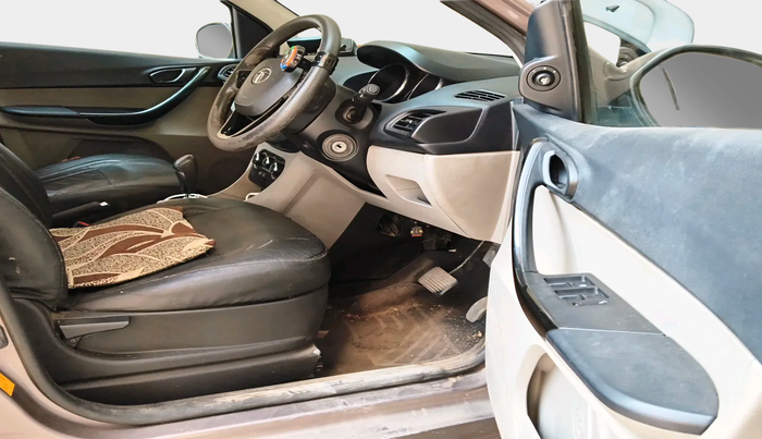 2019 Tata Tiago XZA PETROL, Petrol, Automatic, 67,817 km, interior