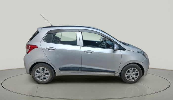 2016 Hyundai Grand i10 SPORTZ 1.1 CRDI, Diesel, Manual, 1,04,579 km, exterior