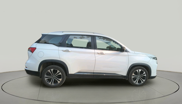 2022 MG HECTOR PLUS SELECT 2.0 DIESEL TURBO MT 7-STR, Diesel, Manual, 69,930 km, exterior