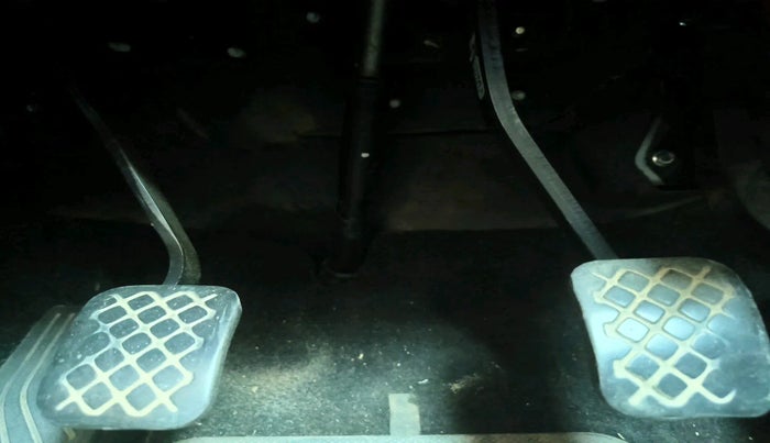 2022 MG HECTOR PLUS SELECT 2.0 DIESEL TURBO MT 7-STR, Diesel, Manual, 69,930 km, interior