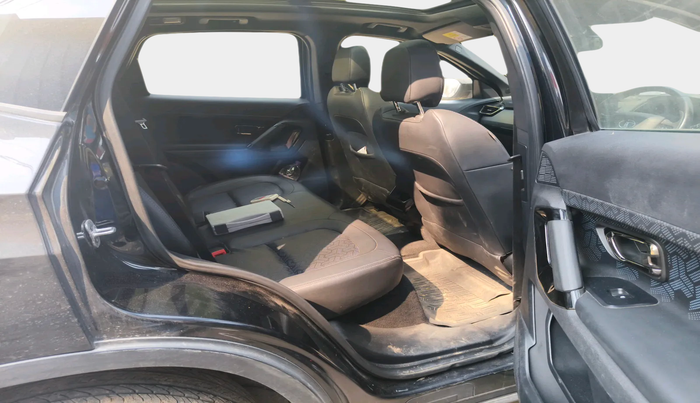 2022 Tata Harrier XZA PLUS 2.0L DARK EDITION, Diesel, Automatic, 28,210 km, interior