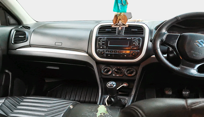 2019 Maruti Vitara Brezza VDI, Diesel, Manual, 1,01,580 km, interior