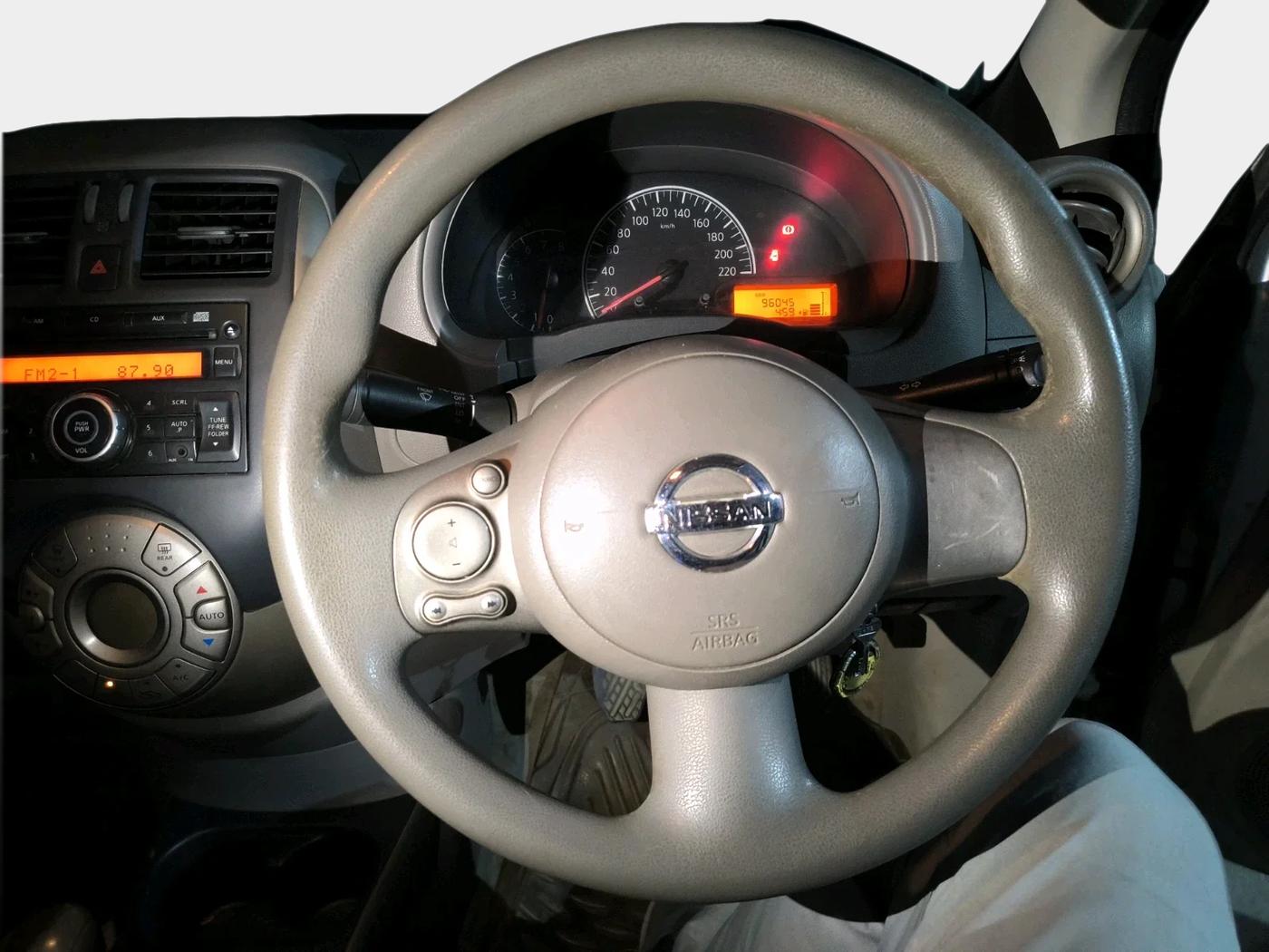 2012 Nissan Sunny XL, Petrol, Manual, 96,045 km, interior