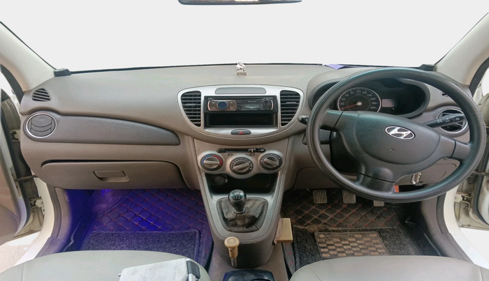 2010 Hyundai i10 MAGNA 1.2, Petrol, Manual, 64,793 km, interior