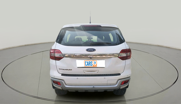 2016 Ford Endeavour TITANIUM 2.2 4X2 AT, Diesel, Automatic, 1,82,473 km, exterior