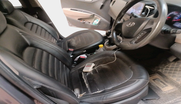 2014 Hyundai Grand i10 SPORTZ 1.2 KAPPA VTVT, Petrol, Manual, 1,57,003 km, interior