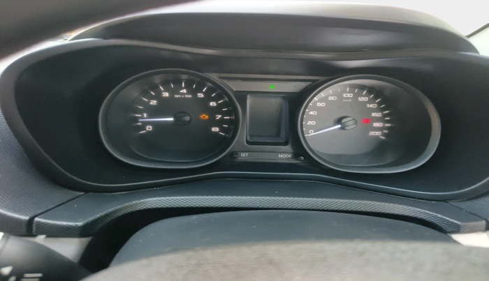 2018 Tata NEXON XT PETROL, Petrol, Manual, 41,000 km, interior