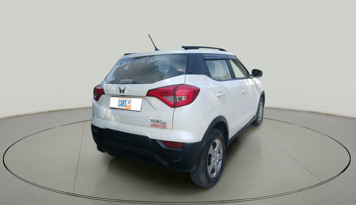 2023 Mahindra XUV300 W6 1.2 PETROL, Petrol, Manual, 27,043 km, exterior