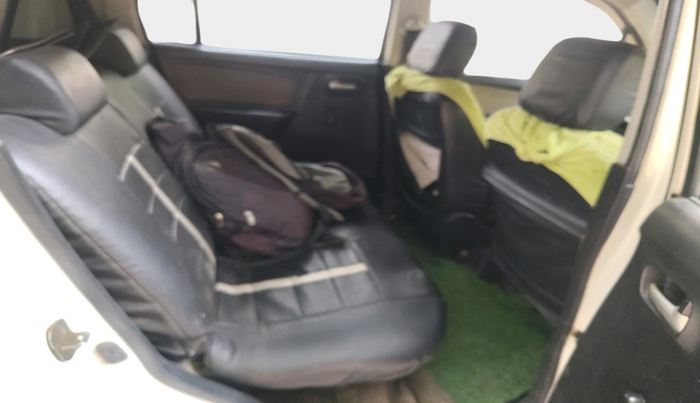 2016 Maruti Wagon R 1.0 LXI CNG, Petrol, Manual, 1,36,187 km, interior