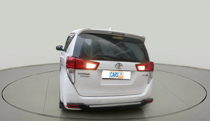 2018 Toyota Innova Crysta 2.4 G 7 STR, Diesel, Manual, 70,031 km, exterior