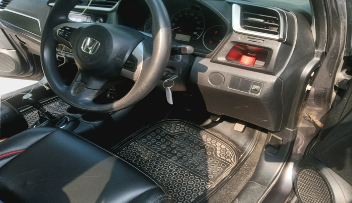 2019 Honda BR-V 1.5L I-VTEC S, Petrol, Manual, 1,49,894 km, interior