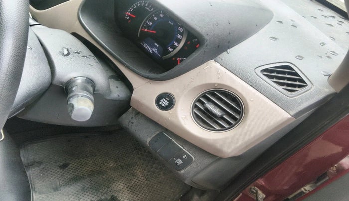 2014 Hyundai Grand i10 SPORTZ 1.2 KAPPA VTVT, Petrol, Manual, 1,83,267 km, interior