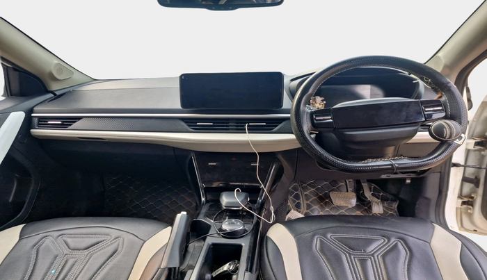 2024 Tata NEXON CREATIVE PLUS 1.2 REVOTRON 6 AMT, Petrol, Automatic, 51,177 km, interior