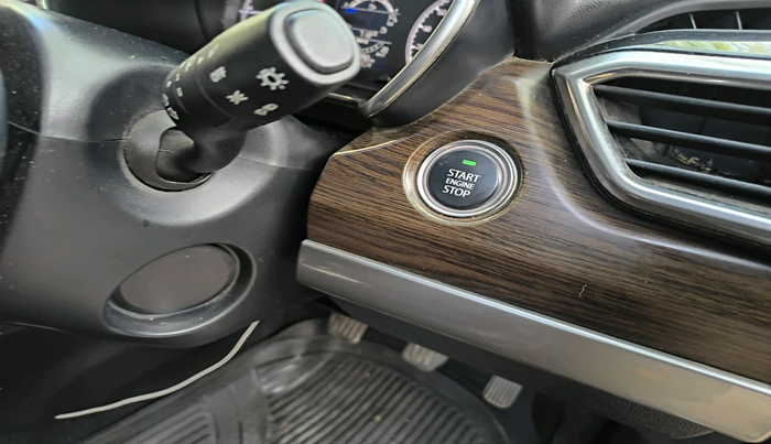 2019 Tata Harrier XT 2.0L KRYOTEC, Diesel, Manual, 99,992 km, interior