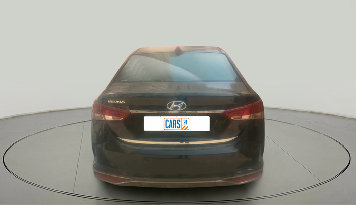 2021 Hyundai Verna E 1.5 PETROL, Petrol, Manual, 35,119 km, exterior