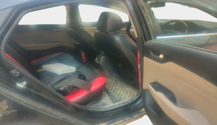 2021 Hyundai Verna E 1.5 PETROL, Petrol, Manual, 35,119 km, interior