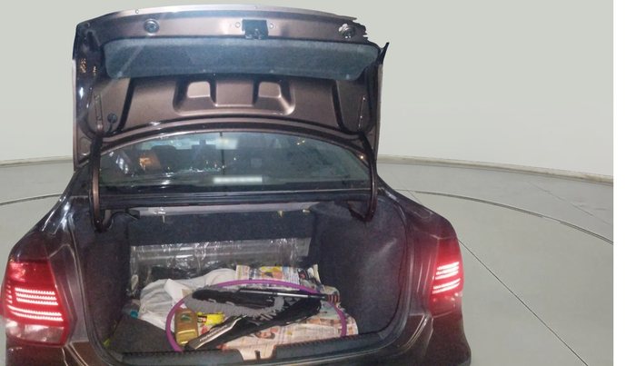 2016 Volkswagen Vento HIGHLINE 1.6 MPI, Petrol, Manual, 88,476 km, exterior