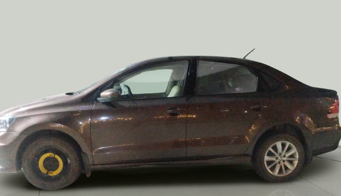 2016 Volkswagen Vento HIGHLINE 1.6 MPI, Petrol, Manual, 88,476 km, exterior