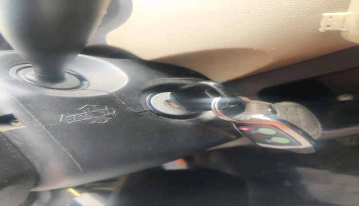 2017 Maruti Wagon R 1.0 LXI CNG, CNG, Manual, 1,09,642 km, interior