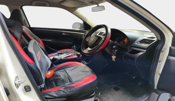 2011 Maruti Swift VXI, Petrol, Manual, 1,22,908 km, interior