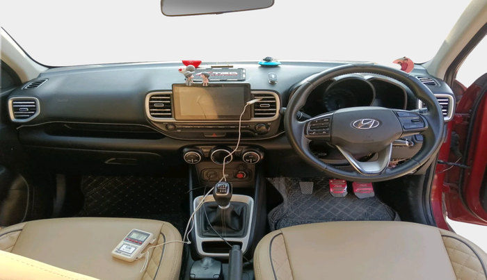 2020 Hyundai VENUE SX 1.0 TURBO, Petrol, Manual, 73,937 km, interior